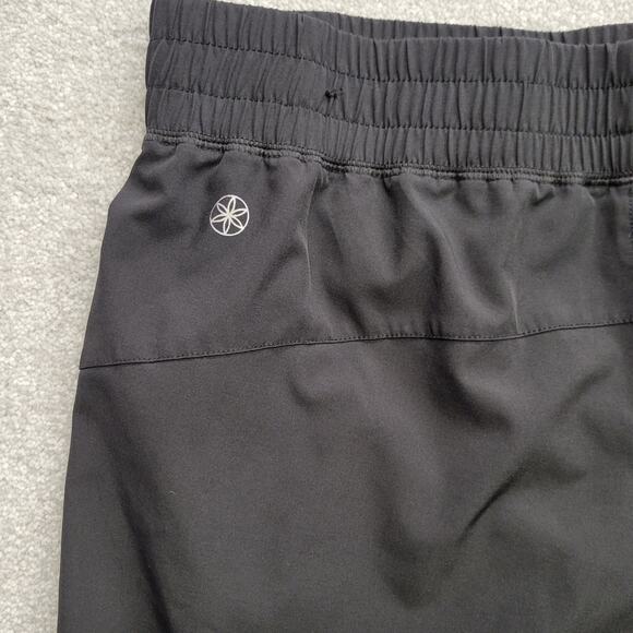 Gaiam Movement Women’s Medium Black Soft Jersey Knit Shorts Yoga Activewear - Picture 8 of 8